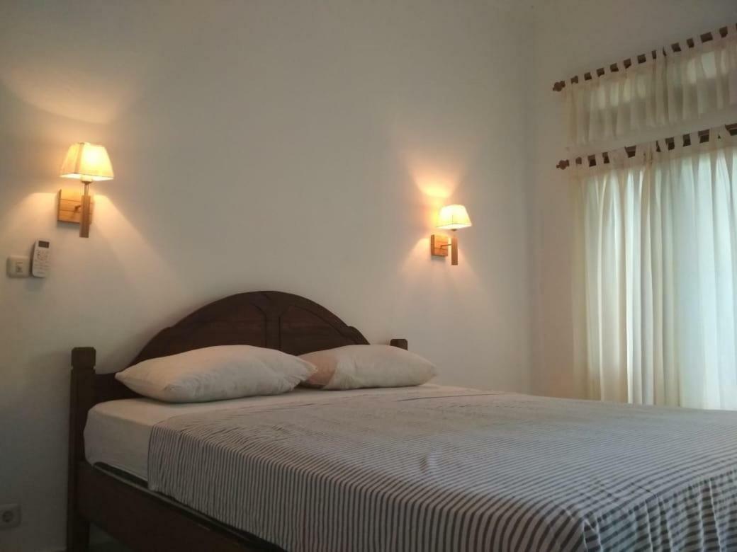 Bed and Breakfast Almaida II Gili Trawangan Exterior foto